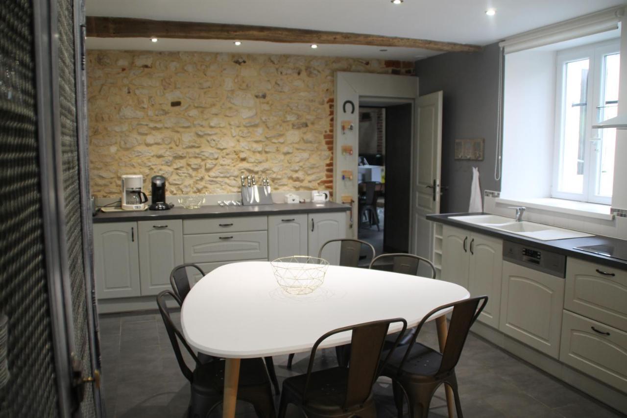 Gîte La feuille d'Acanthe Bucilly Extérieur photo